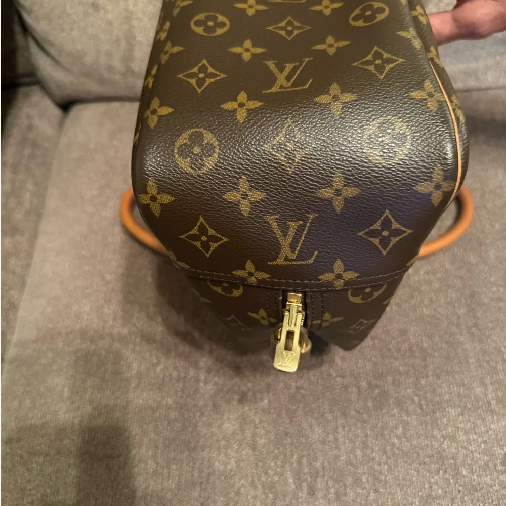 SOLD ****Louis Vuitton Monogram Deauville - Picture 6 of 10